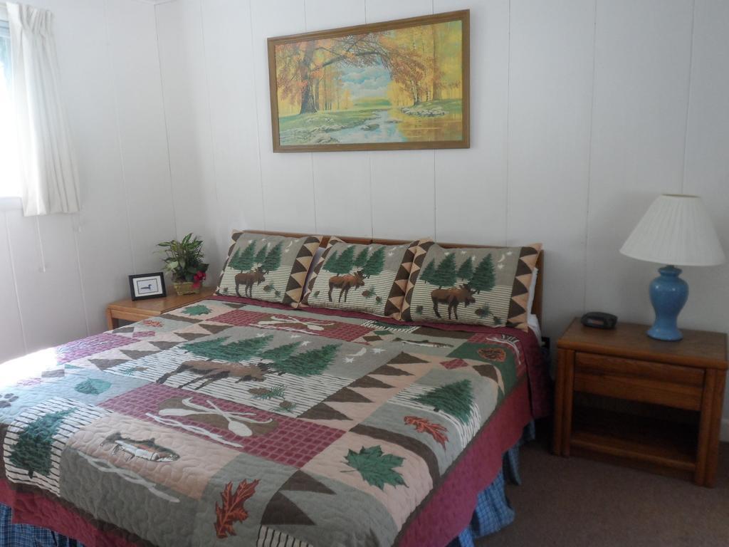 White Oak Motel & Cottages Холдернесс Номер фото